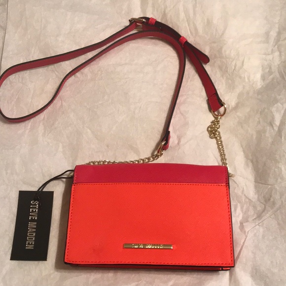 Steve Madden Handbags - Steve Madden Orange Multicolored Crossbody Bag